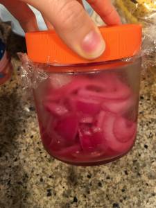 紫たまねぎのピクルス