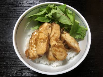 ジューシー焼き鳥丼