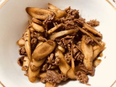 ごぼうと牛肉の甘辛煮