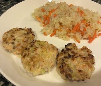 サーモンとえびのハンバーグ