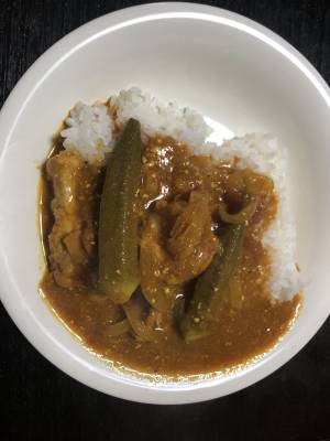 野菜でトロリ！ チキンカレー