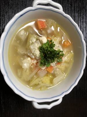 食べる野菜スープ“冬色野菜のズッパ”