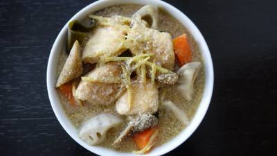 根菜と鶏肉の甘酒煮