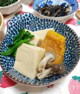 高野豆腐と鶏肉の煮物