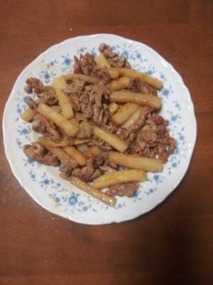 大根と豚バラの甘辛みそ炒め