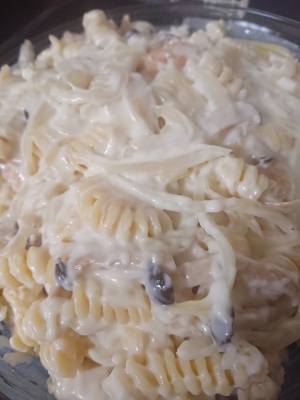 チキンマカロニグラタン