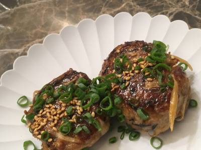 新ごぼうとひじきの豚つくね