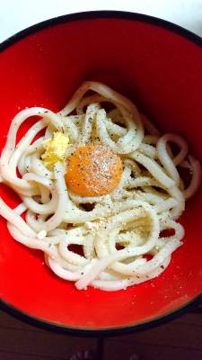 釜玉バターのぶっかけうどん