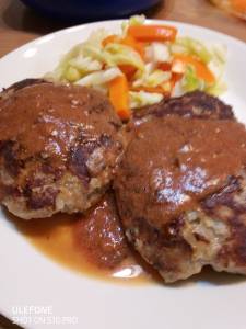 基本のハンバーグ