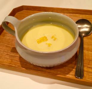 とうもろこしの冷製ポタージュ