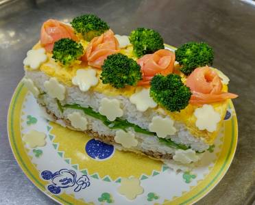 ケーキのような押しずし