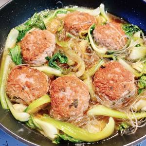 肉だんごの中国風煮物