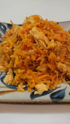 豚バラにんじんシリシリ