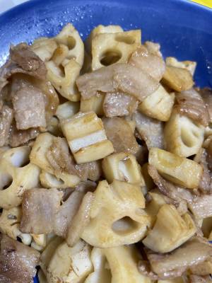 豚肉とれんこんの炒め煮