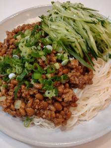 つるつるきゅうりのジャージャー麺