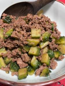 ゴーヤーと豚ひきの甘辛炒め