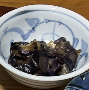 なすの皮のさんしょう炒め