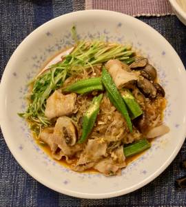 豚肉とオクラの春雨煮