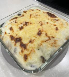 ほうれんそうとゆで卵のグラタン