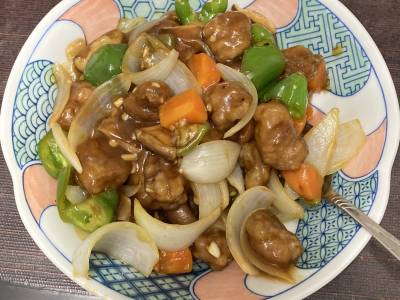 ピーマンと豚肉の黒酢炒め