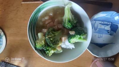 ブロッコリーとらっきょうのあんかけご飯