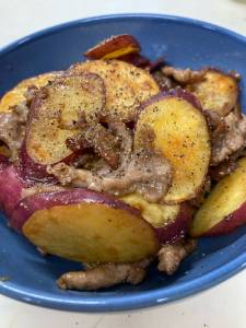 さつまいもと豚肉のバターじょうゆ焼き