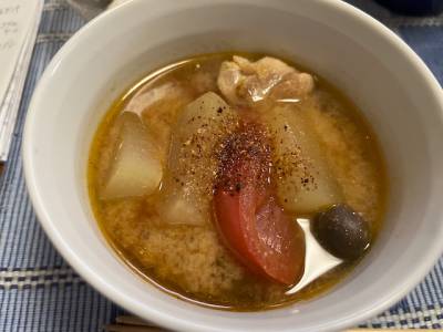 とうがんと鶏肉のみそ汁