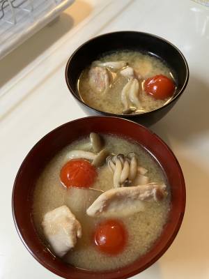とうがんと鶏肉のみそ汁