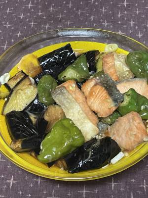 さけとなすの南蛮漬け