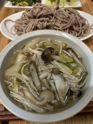 豚肉とえのきのつけそば