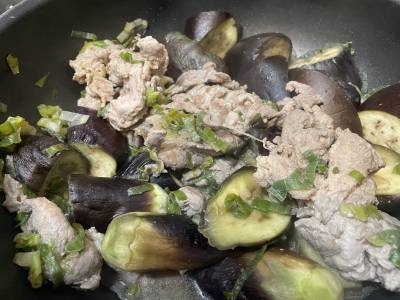 なすと豚肉のオイスターソース煮