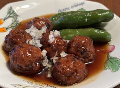 肉だんごの黒酢あん